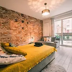 Silver Box Apartment Gdansk